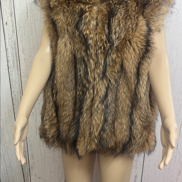 Vintage Mink Fur Vest in Brown and Black - Picture 3 of 12